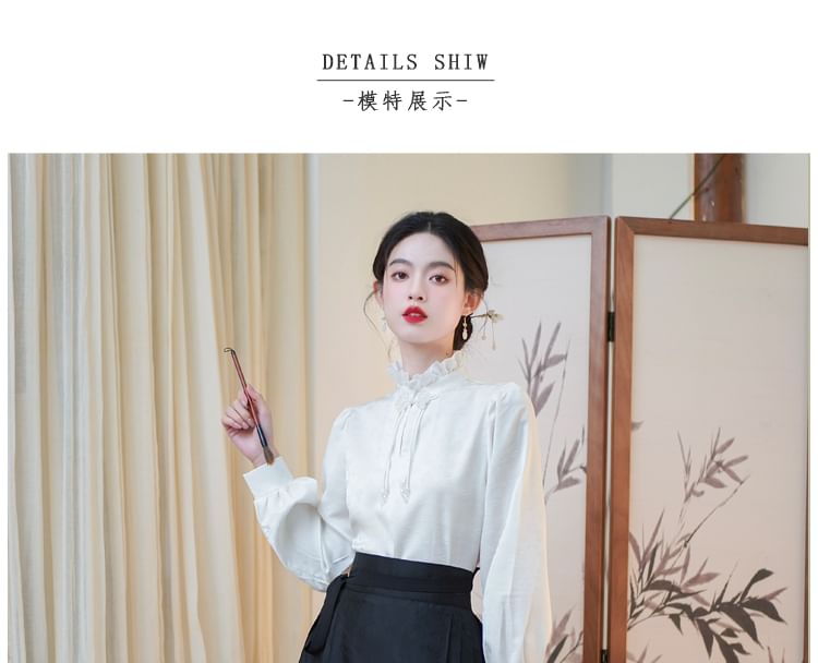 Fioridi - Blouse met mockneck en effen kleur / Maxi A-lijn rok met Hanfu-motief en middelhoge taille / Ketting