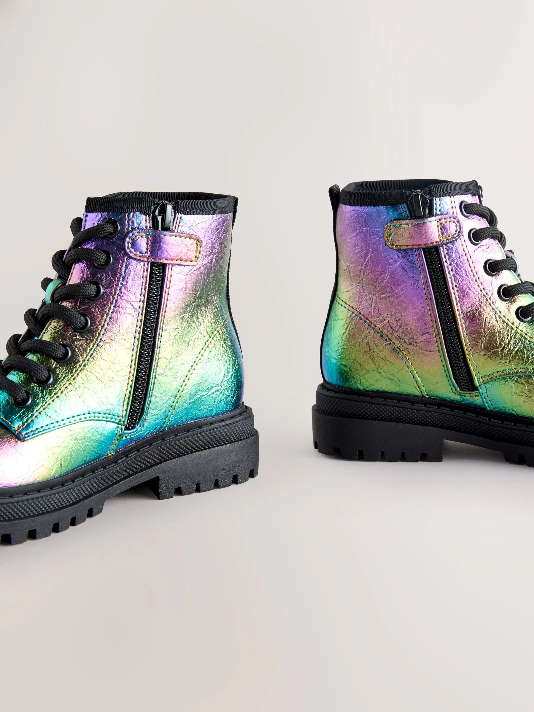 Metallic regenboog - Warmgevoerde enkellaarzen met veters