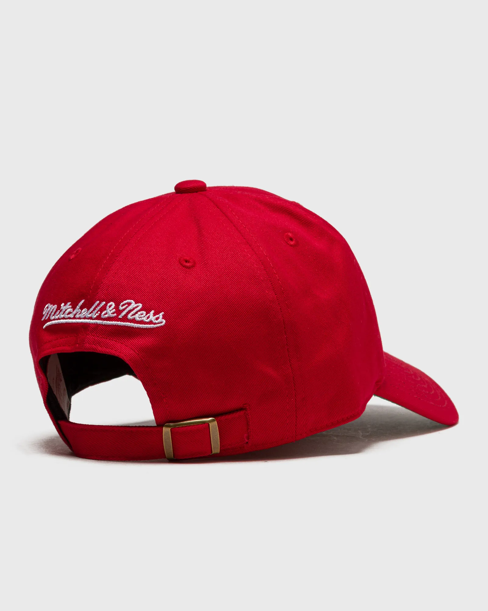 Mitchell & Ness NBA TEAM GROUND 2.0 DAD STRAPBACK HWC BULLS
