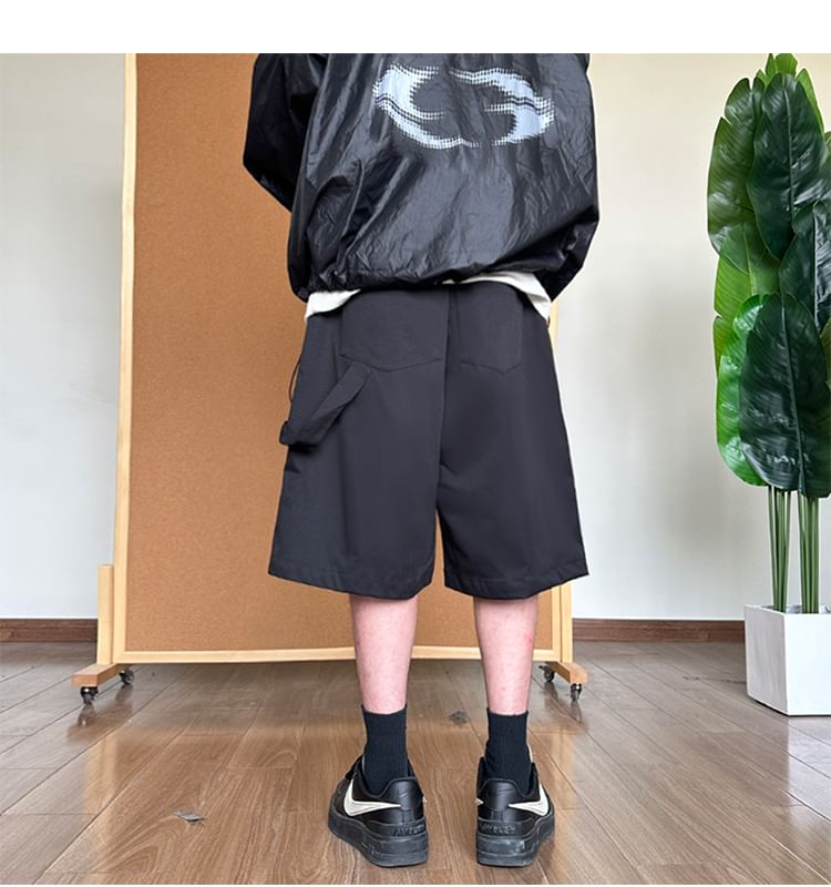 VEAZ - Mid Rise Plain Cargo Shorts