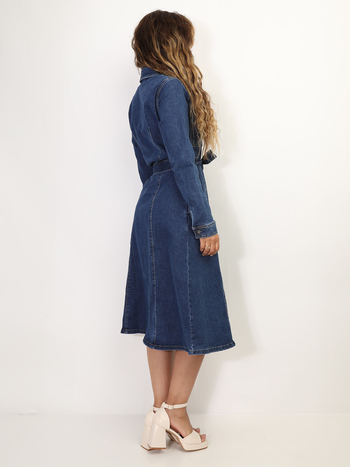 Robe en denim évasée à nouer- Bleu foncé
