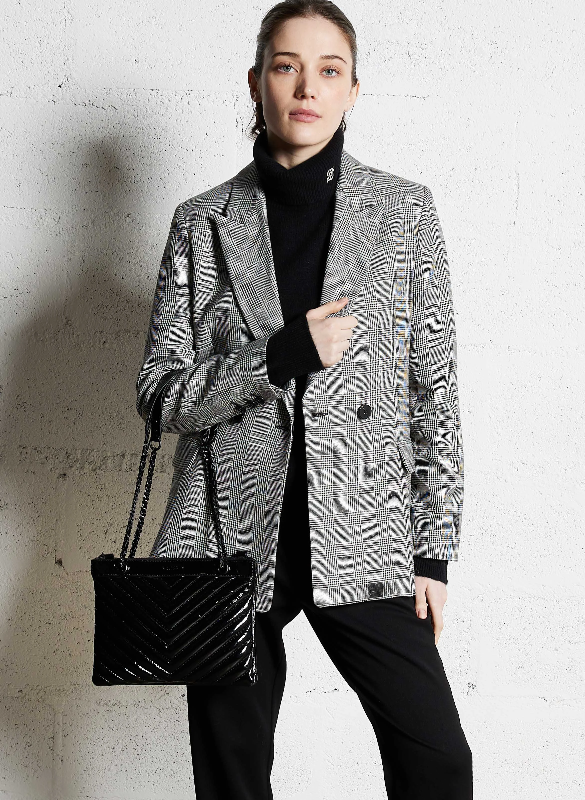 1440 - Sac pochette en cuir vernis | Noir