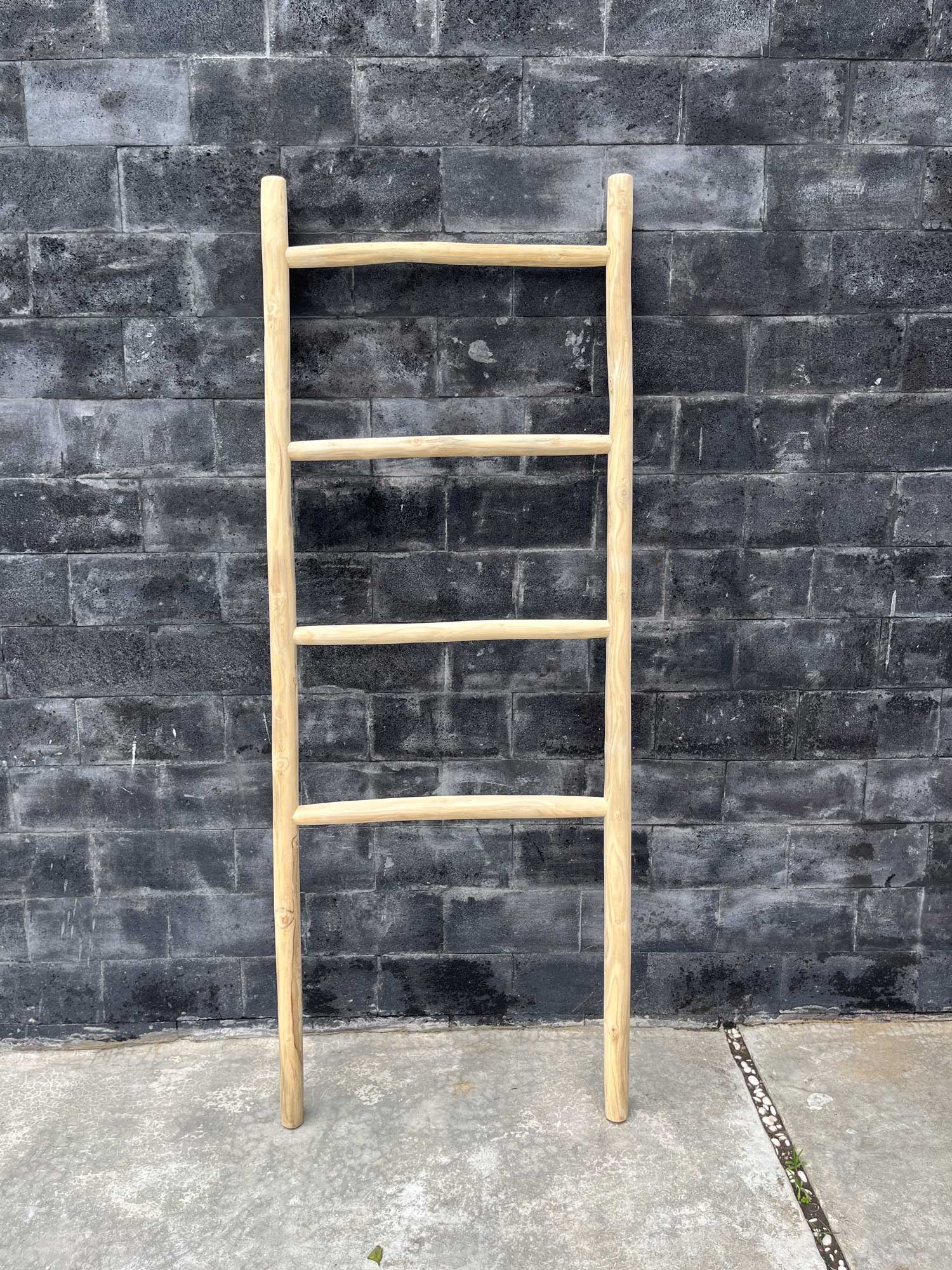 Handtuch-Leiter 'Niz', Teak, H 180 cm, B 70 cm von fischer's lagerhaus