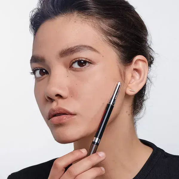 Lápis para Sobrancelhas L'Oréal Paris Infallible Brows 24h nº 6 Louro Escuro 1ml