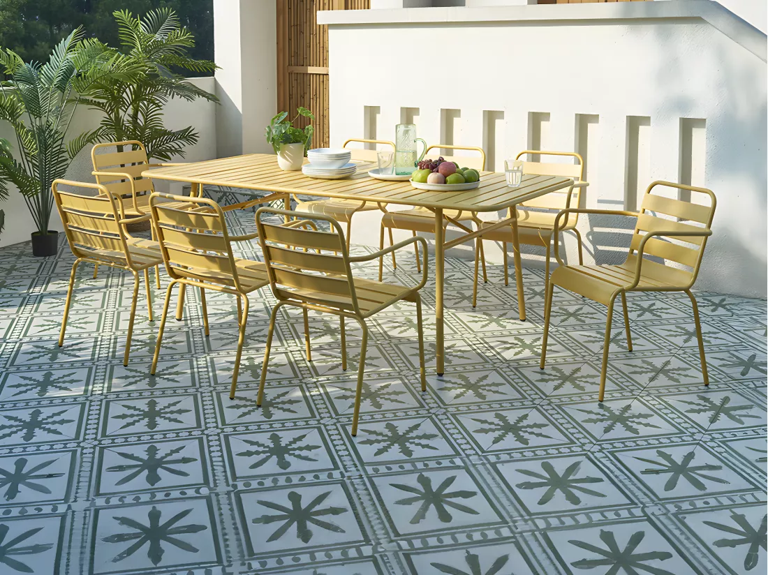 Lot de 2 fauteuils de jardin empilables en métal - Jaune moutarde - MIRMANDE de MYLIA