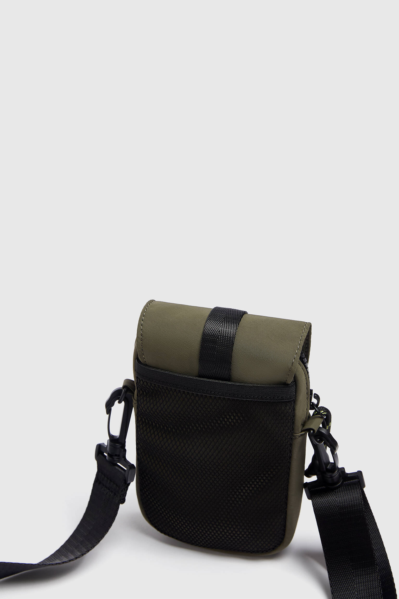 SUPORTE PARA CELULAR STWD - CÁQUI