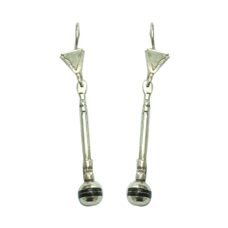 Longue boucle d'oreille ethnique
