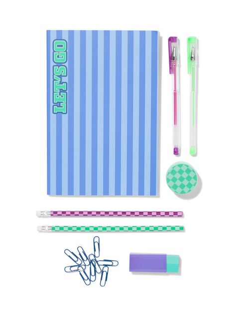 accessoires d'écriture dans une trousse