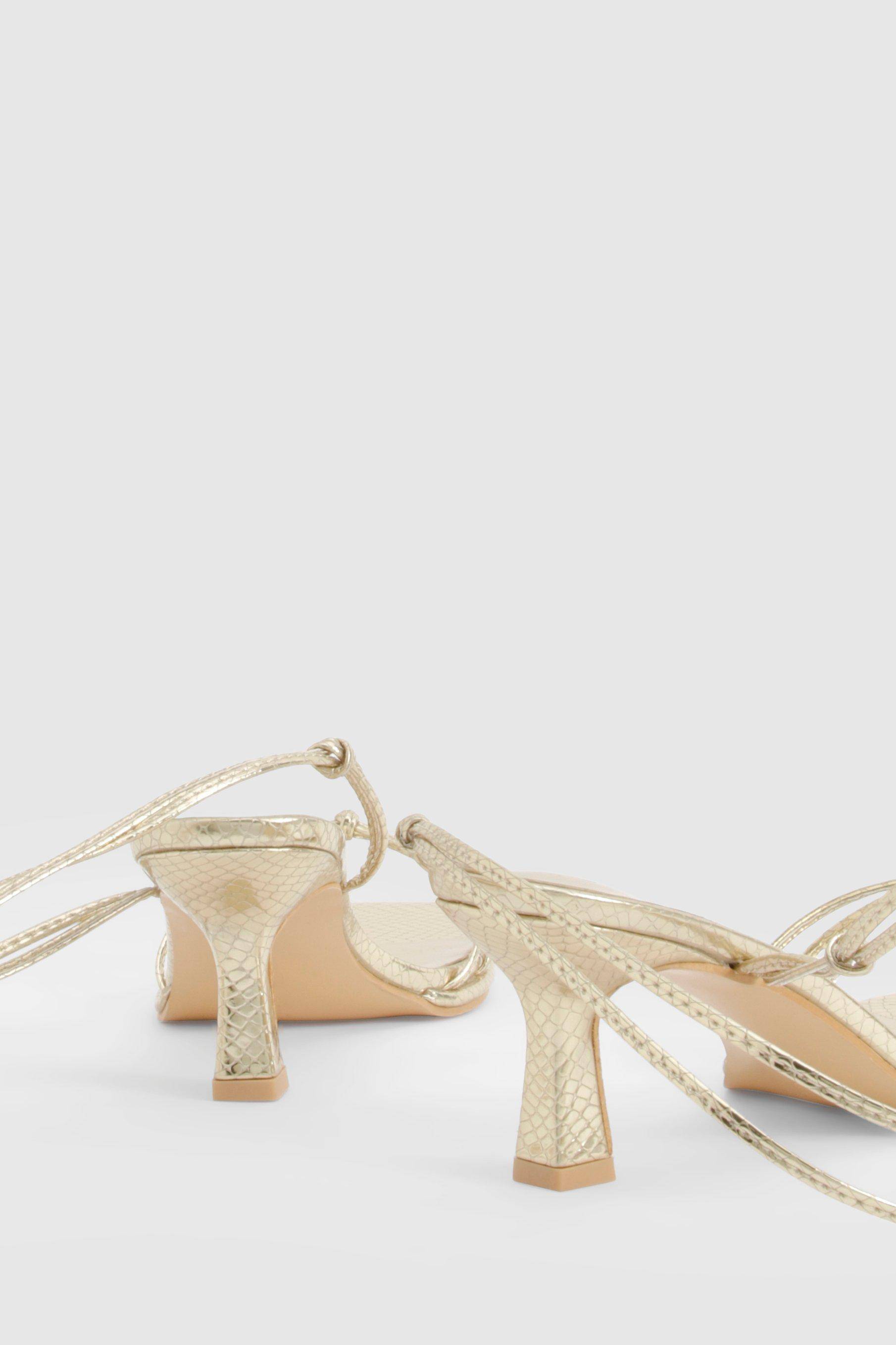 boohoo Talons métalliques à lanières effet croc et coupe large