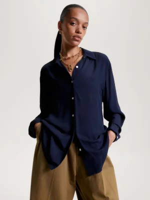 Camisa de crepe descontraída