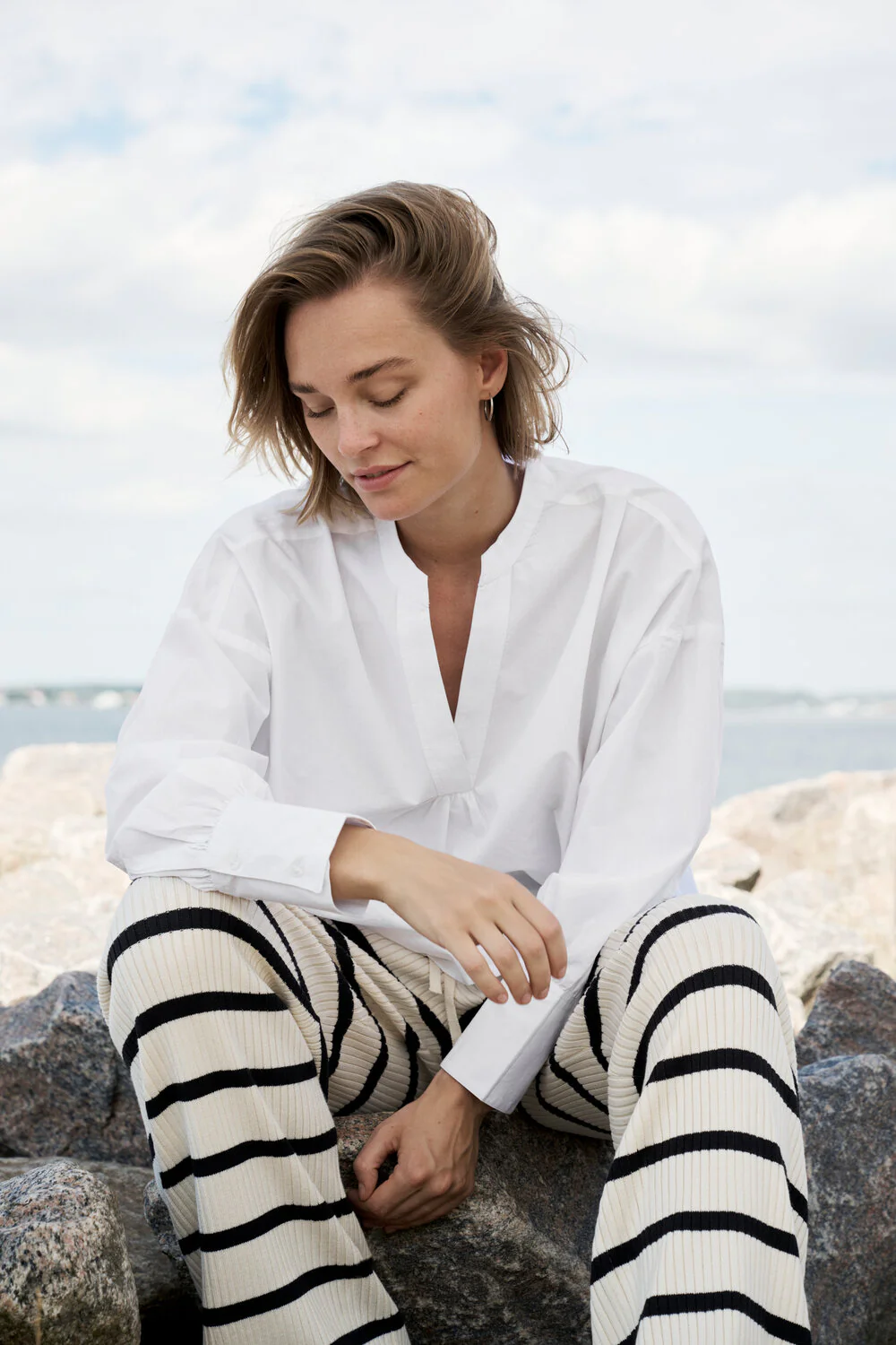 Moshi Moshi Mind  Seek Rib Stripe bukser - Ecru/Moonless