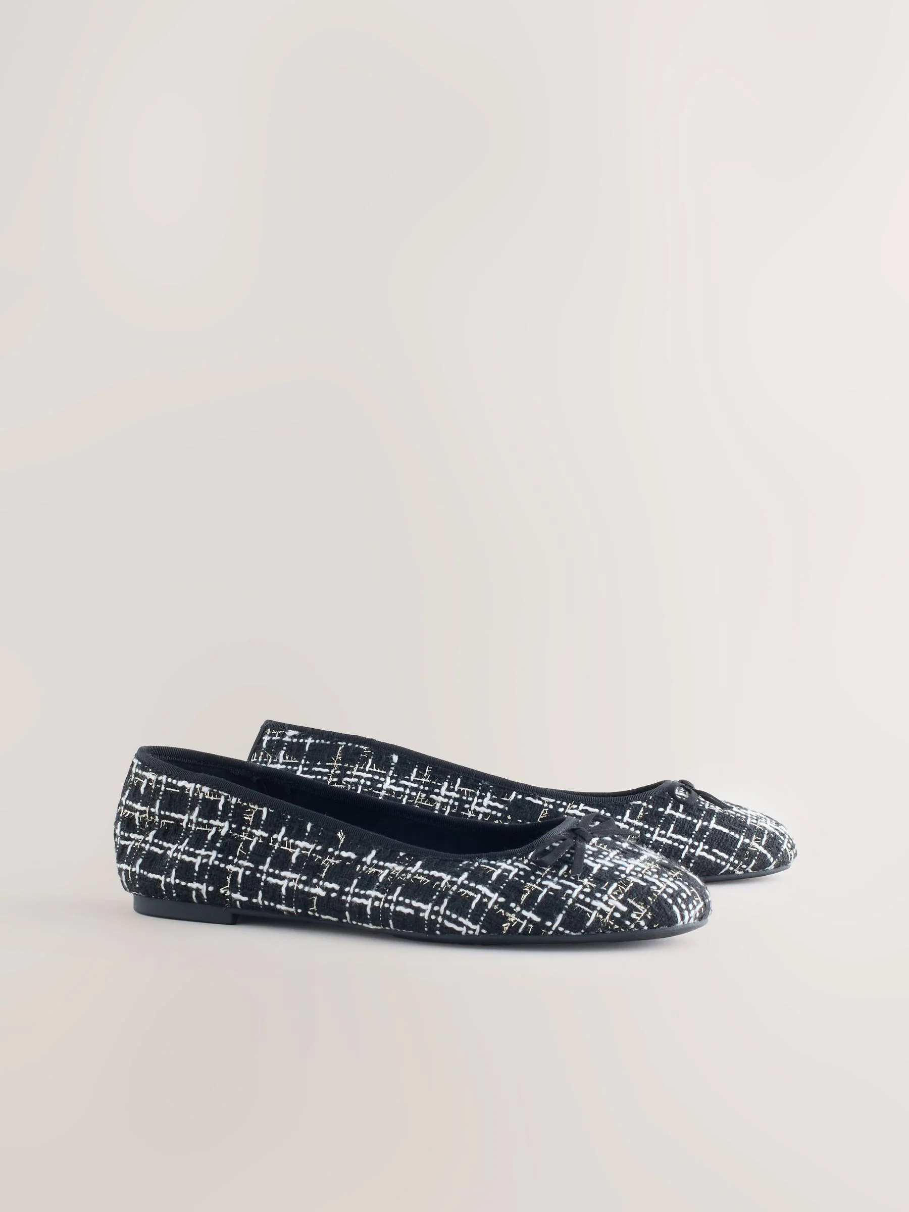 Zwart/wit tweed - Ballerina's met ronde neus
