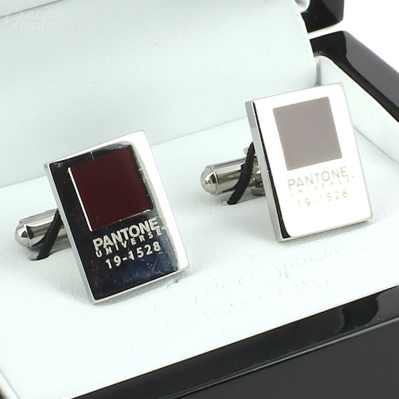 Boutons de manchette, Pantone Windsor wine