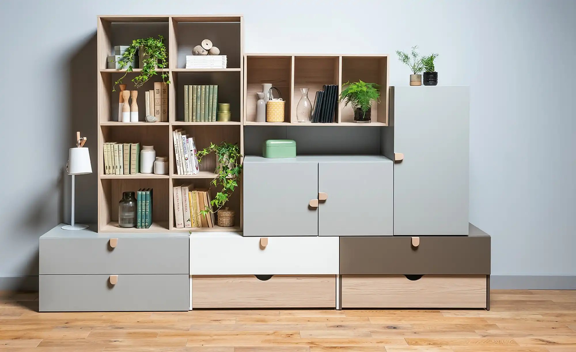 VOX Schrank Stige