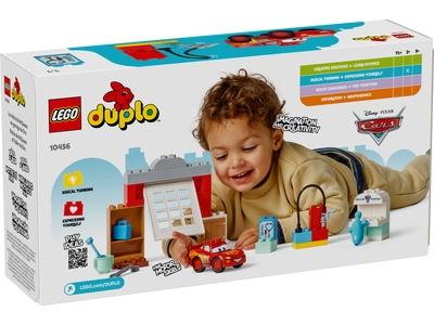 LEGO McQueens bezoek aan Docs garage (10456)