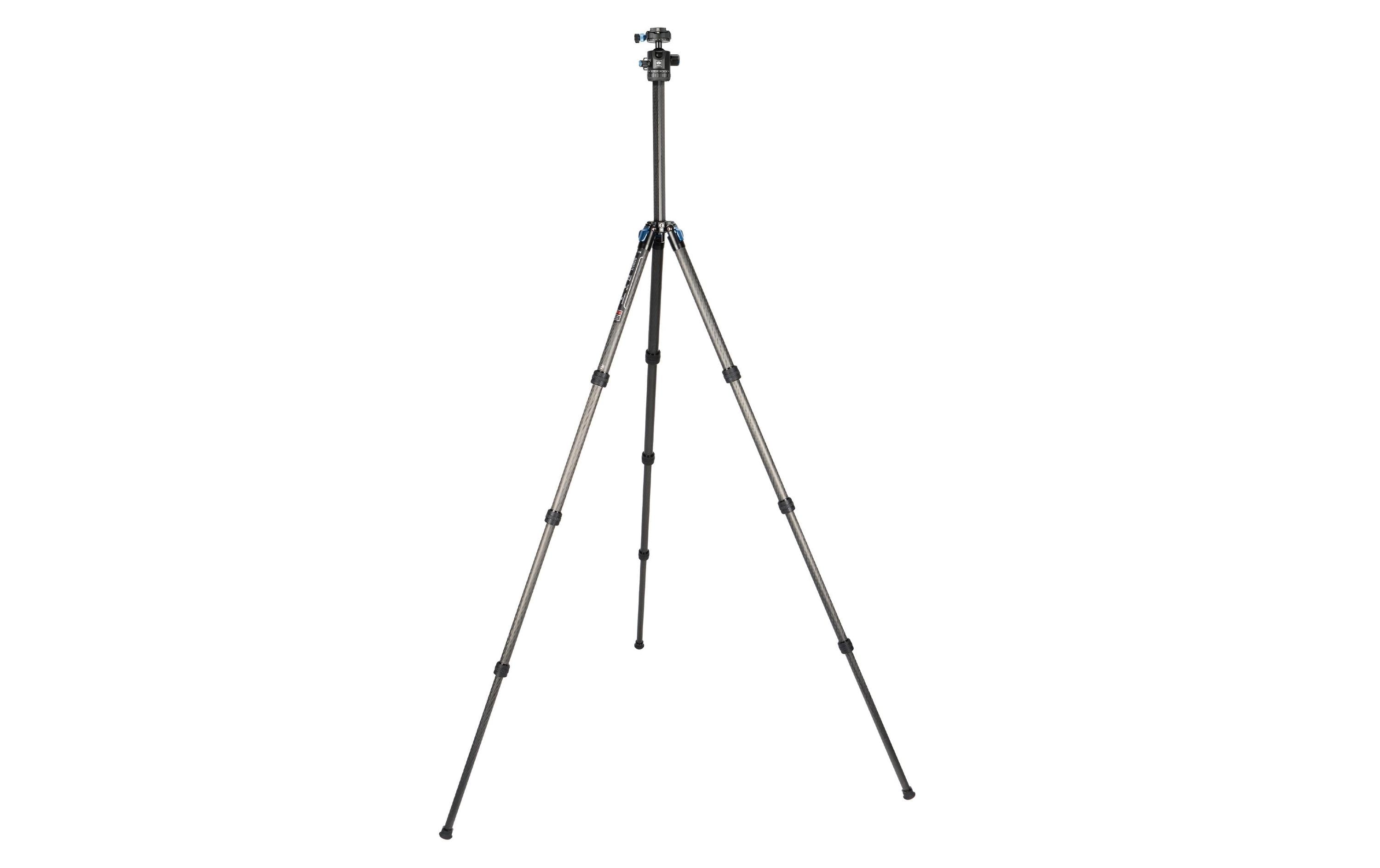 Stativ ST-124 Superb Travel mit ST-10X Kugelkopf<br>Leichtes und kompaktes Dreibeinstativ mit Profi-Kugelkopf