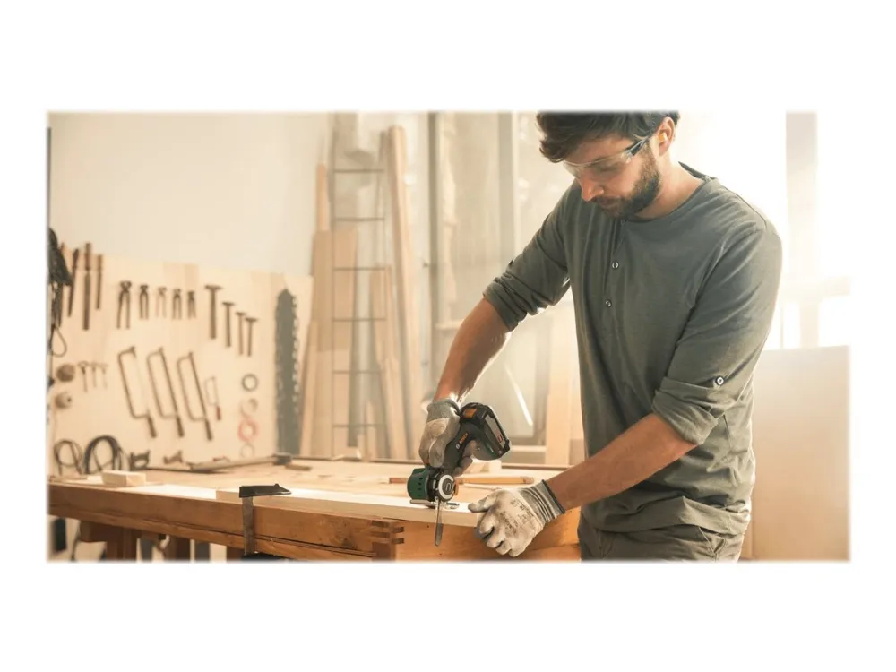 Bosch AKKUMULTISAV ADVANCEDCUT 18V 2,5AH