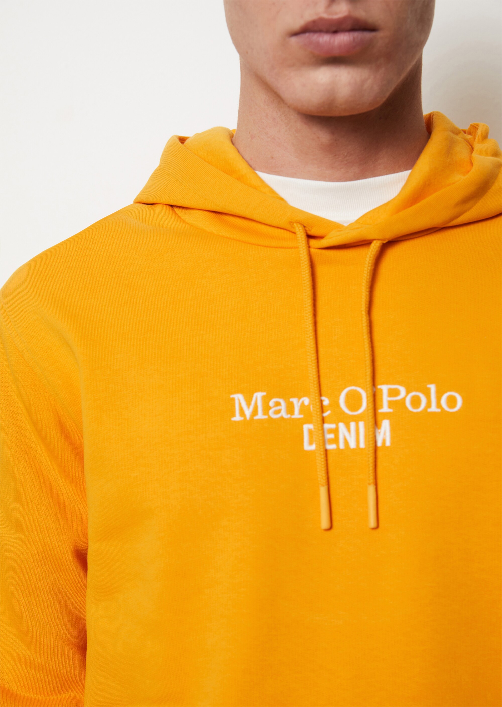Hoodie relaxed aus hochwertiger Bio-Baumwolle
