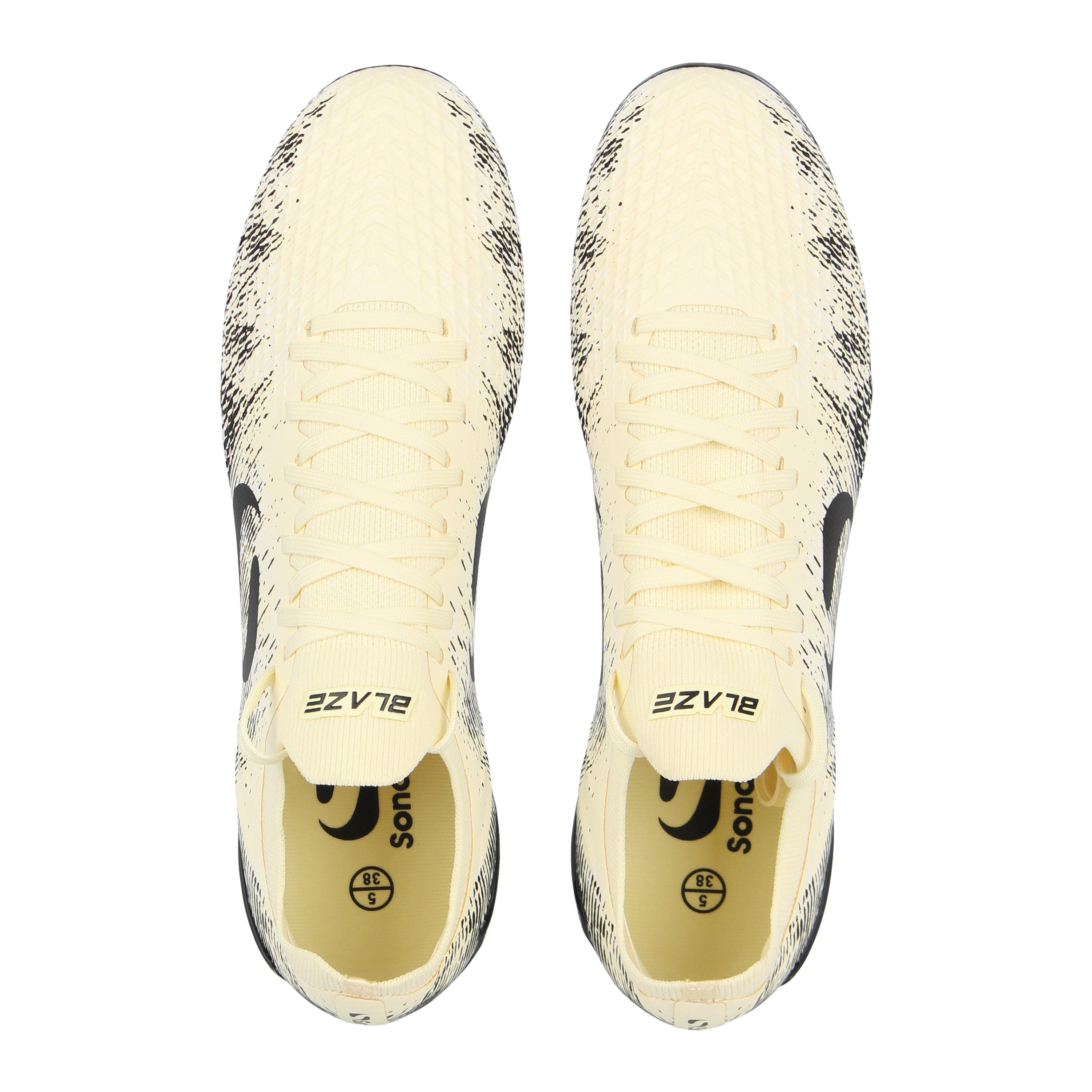 Sondico Blaze Junior FG Football Boots