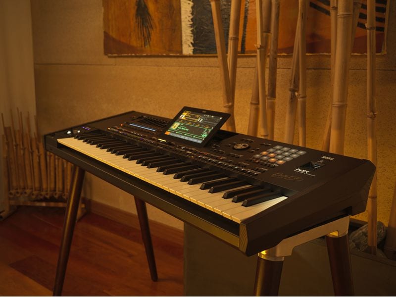 Korg Keyboard Pa5X 76 Oriental Keyboard mit 76 Tasten aus der Arranger-Serie