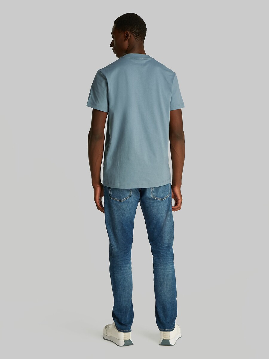 CALVIN KLEIN JEANS<br>Camiseta reta e grossa
