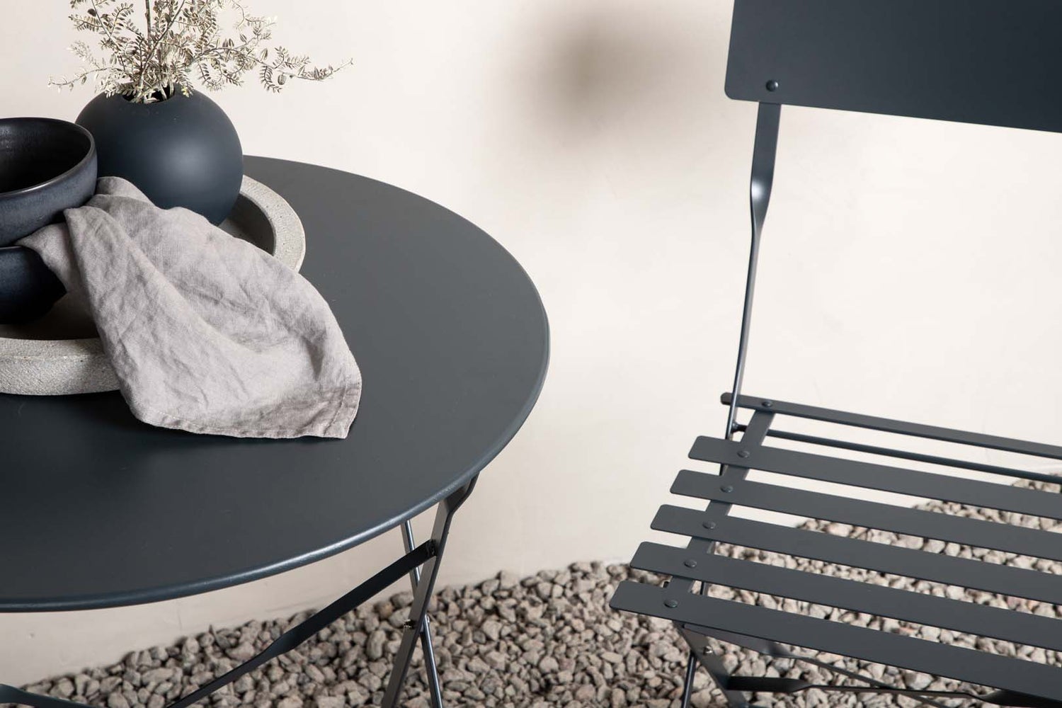 Marseille tuinset: tafel, 2 stoelen, donkergrijs. 60 x 60 x 71 cm