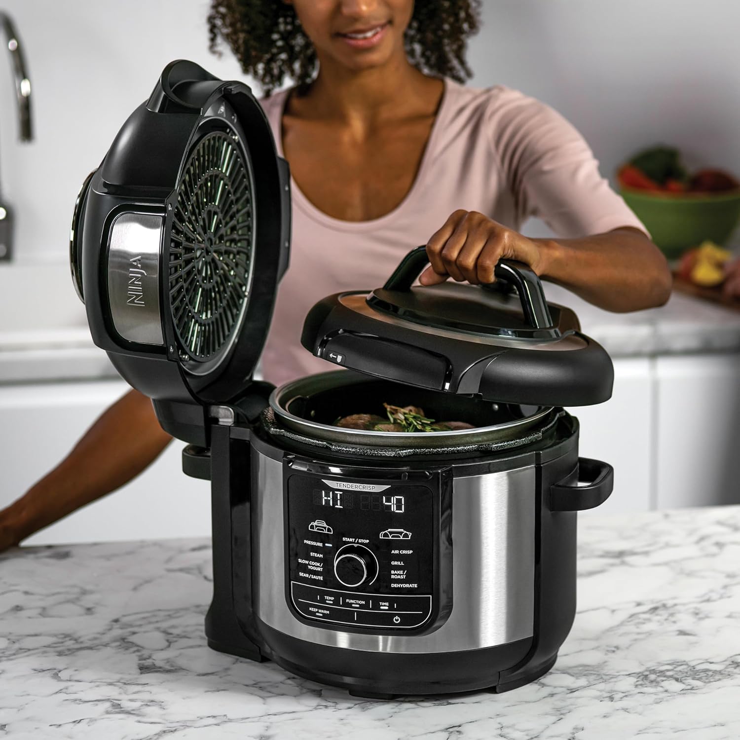 Ninja Foodi MAX Multikocher, 7,5L, 9-in-1 Multicooker, Pressure Cooker Schnellkochen, Air fryer Heißluftfrittieren, Slow Cooker Langsamkochen, Grillen und mehr, gebürsteter Stahl & Schwarz, OP500EU