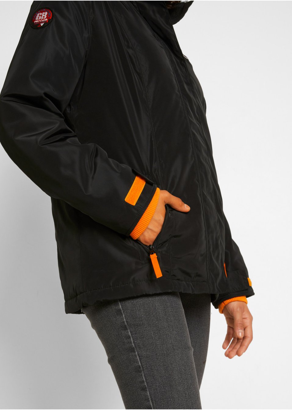 Veste outdoor à capuche amovible