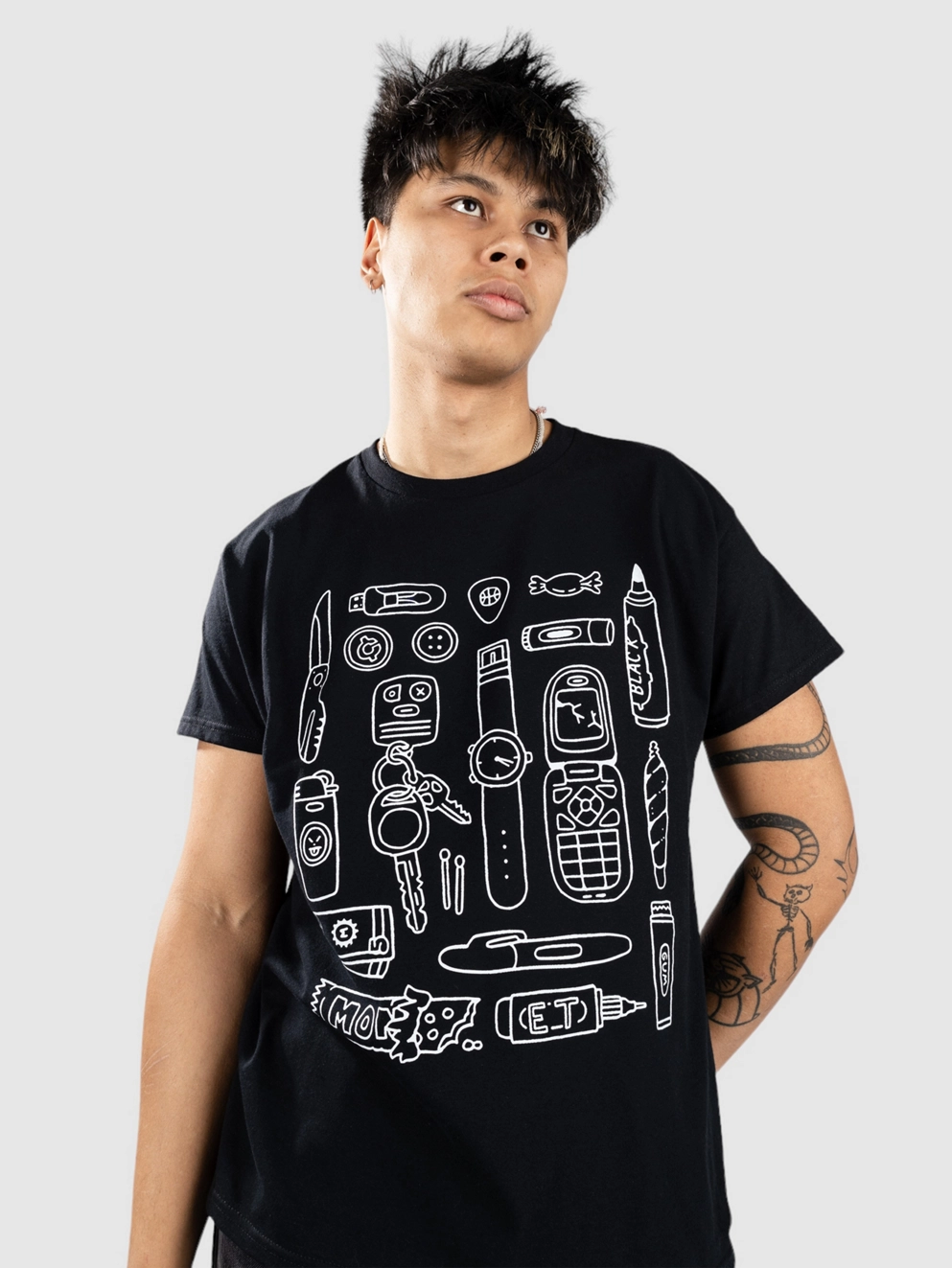 Monet Skateboards Pocket Utensils T-Shirt black