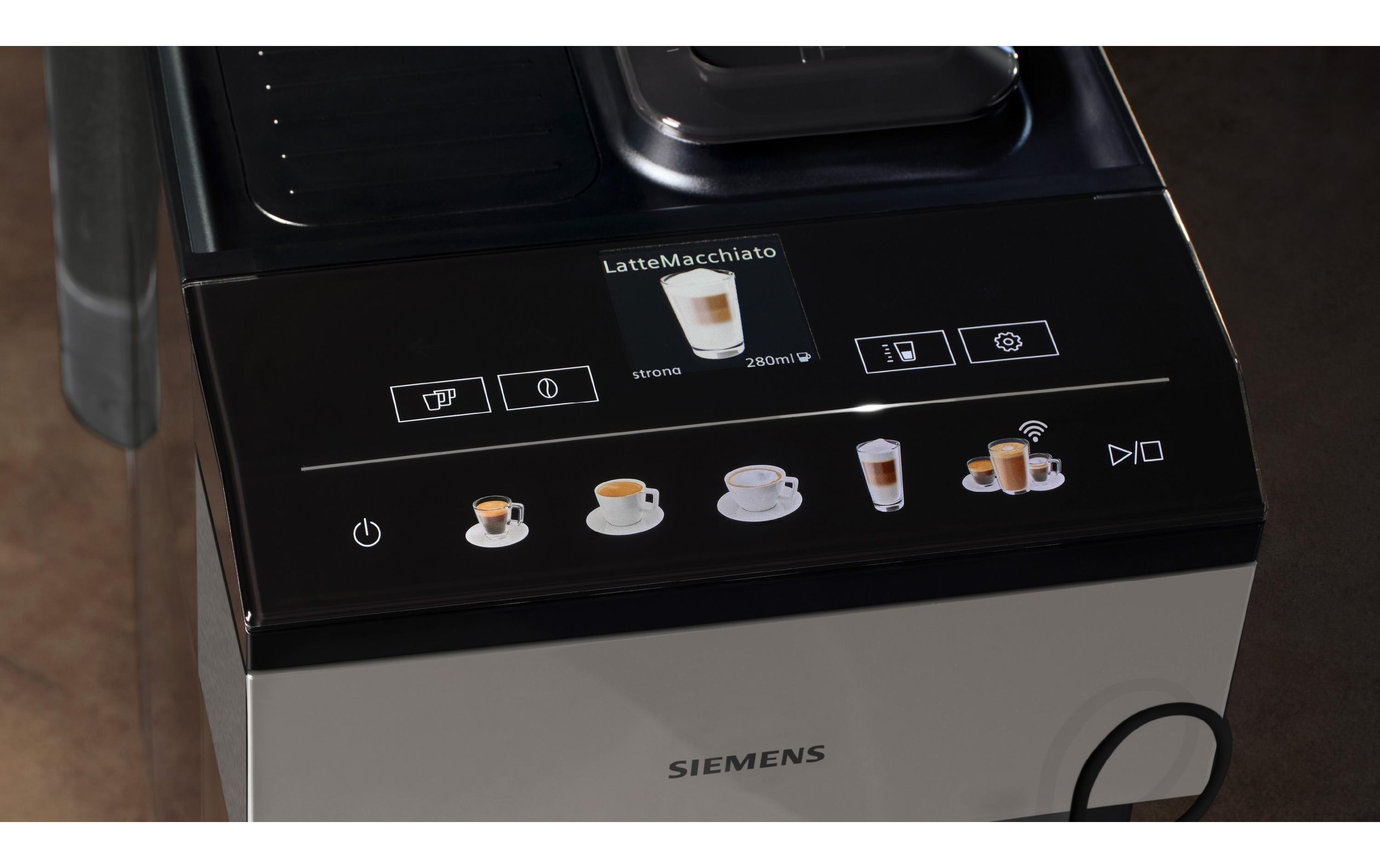 Kaffeevollautomat EQ500 Classic Connect Edelstahl, Schwarz<br>Vollautomat für die Zubereitung verschiedener Spezialitäten