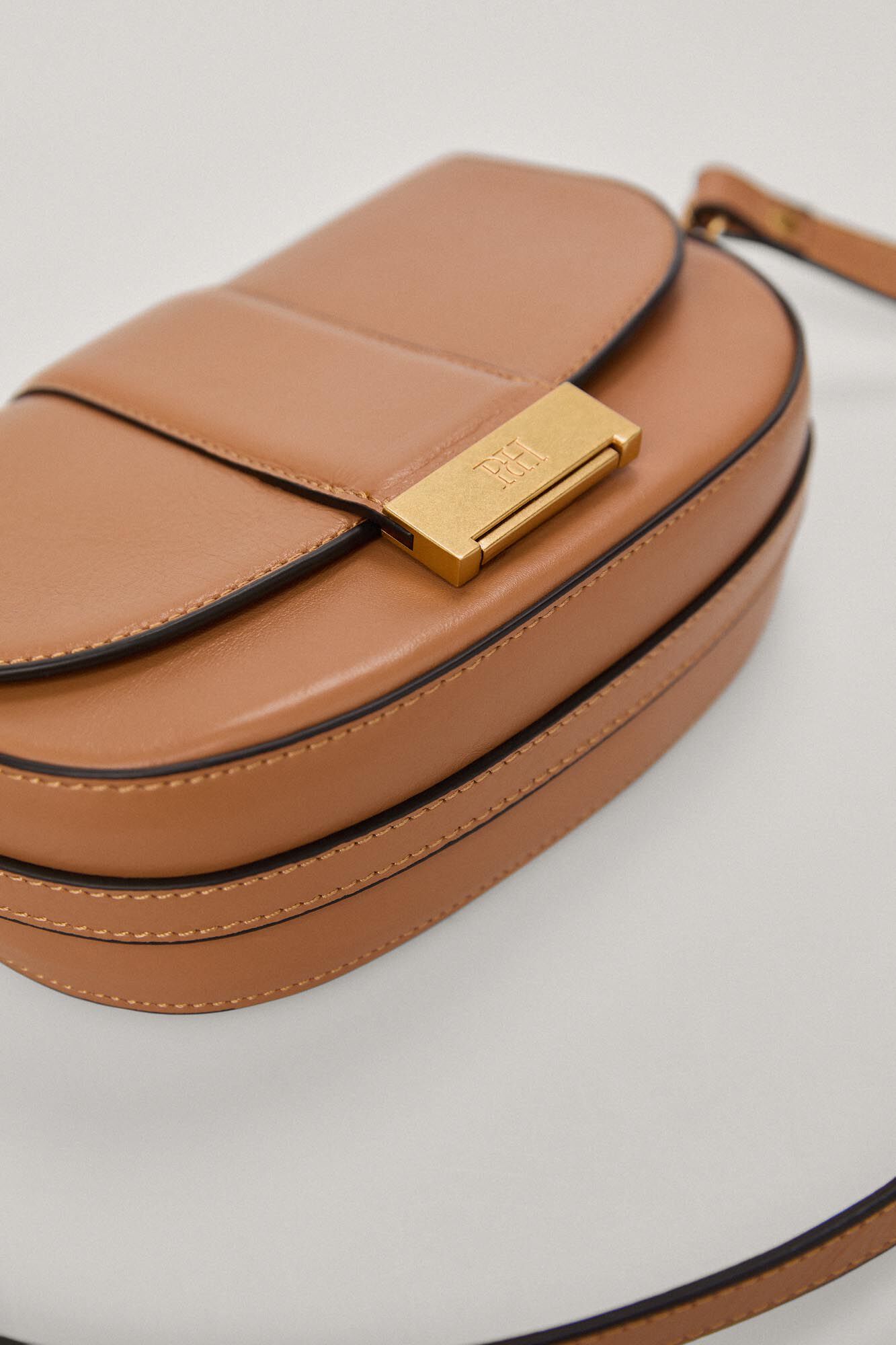 Bolsa de ombro em couro - Marrom