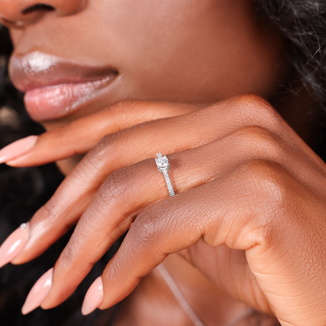 Verlobungsring 750/18 K Weissgold mit Diamanten 0.44 ct H/si