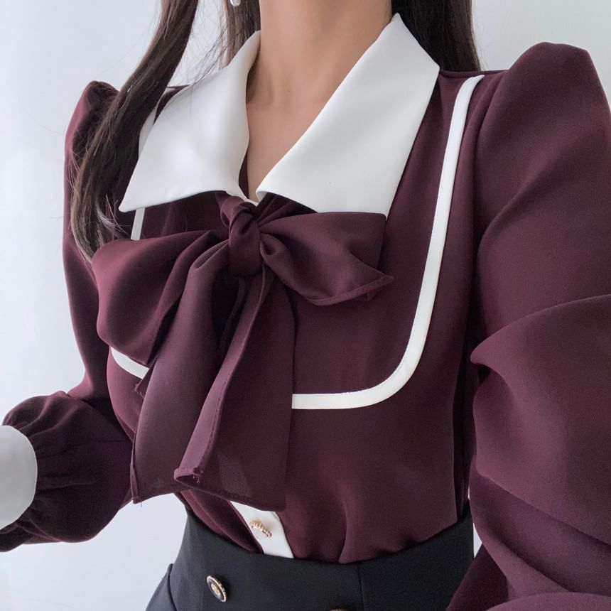 MELLO - Blouse met lange mouwen, kraag en linthals in twee kleuren