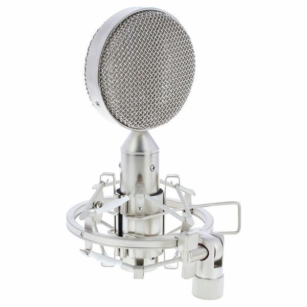 the t.bone RM 700 FetAmp Bundle