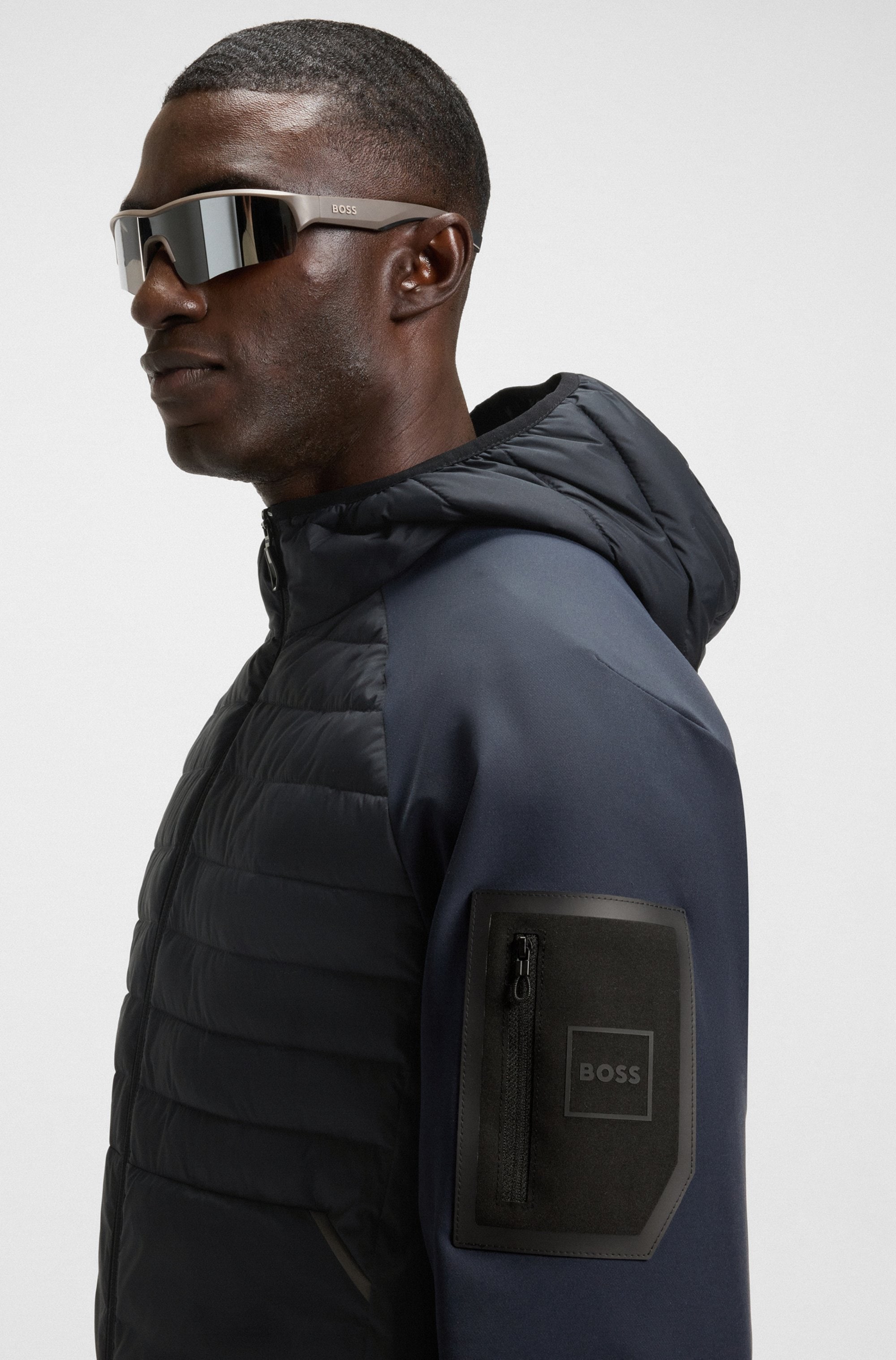 BOSS GREEN Outdoorjacke »J Urbanex Hybrid HD« mit Kapuze wasserabweisend Regenjacke mit soften Stretch-Einsätzen reflektierend