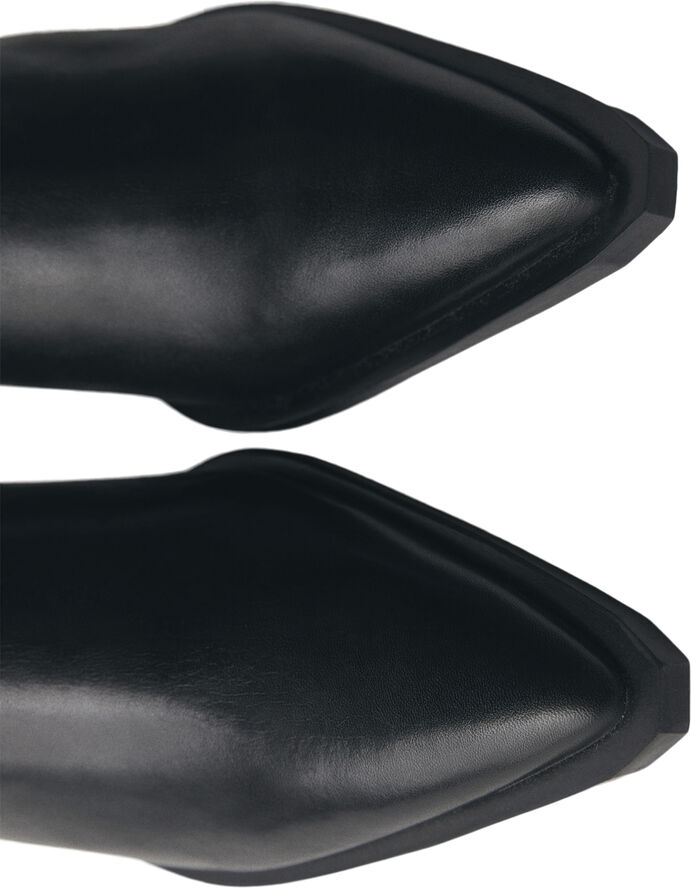 MANGO Leather pointed ankle boots Black