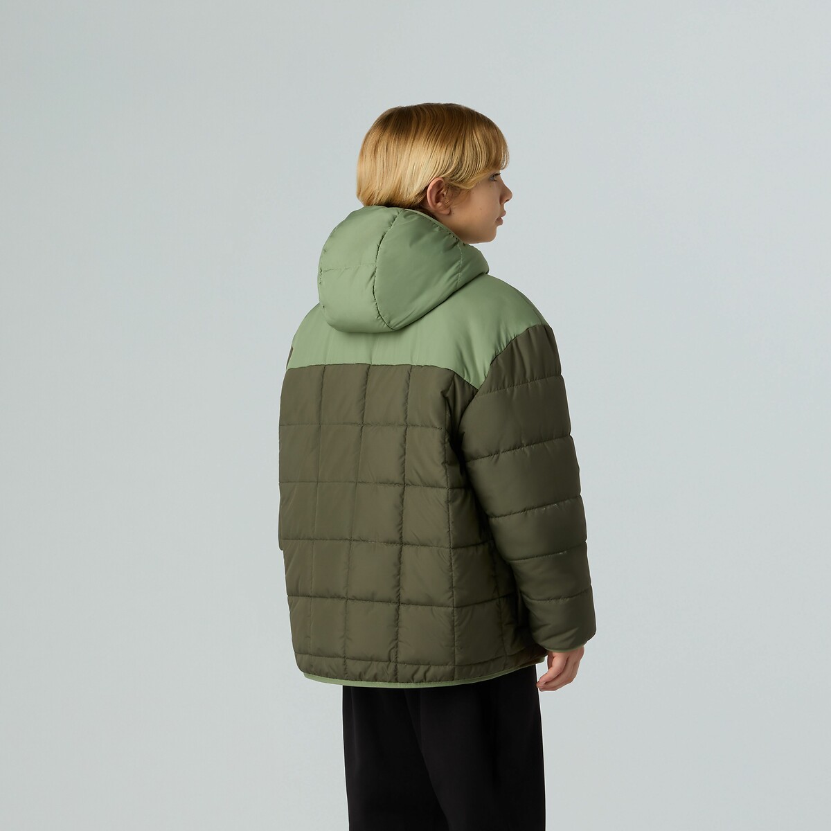 THE NORTH FACE<br>Jaqueta reversível, lado em sherpa, lado em plumas