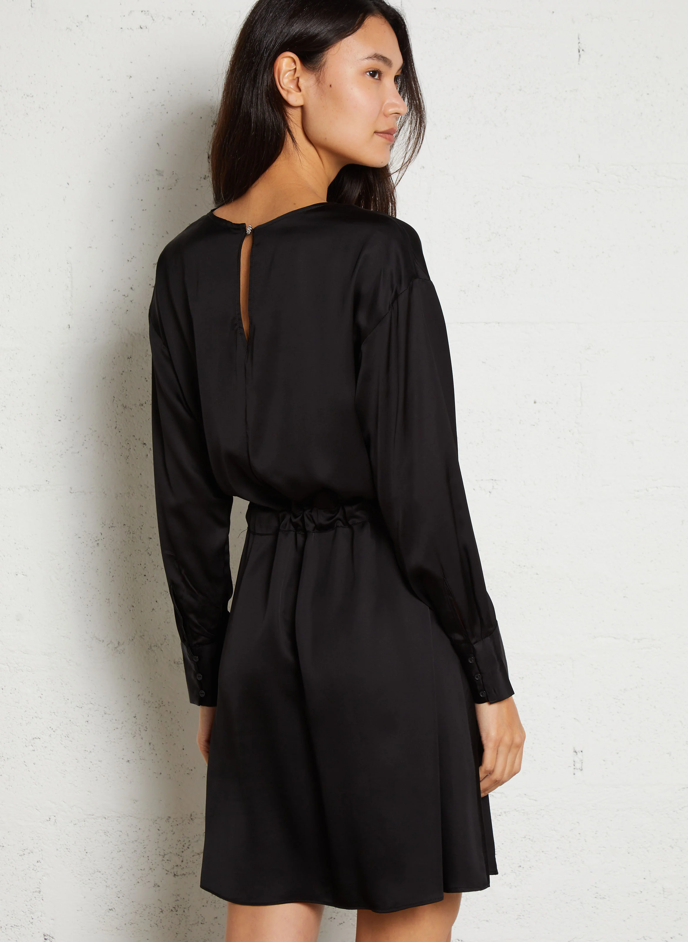 RAOBI - Robe courte satinée | Noir