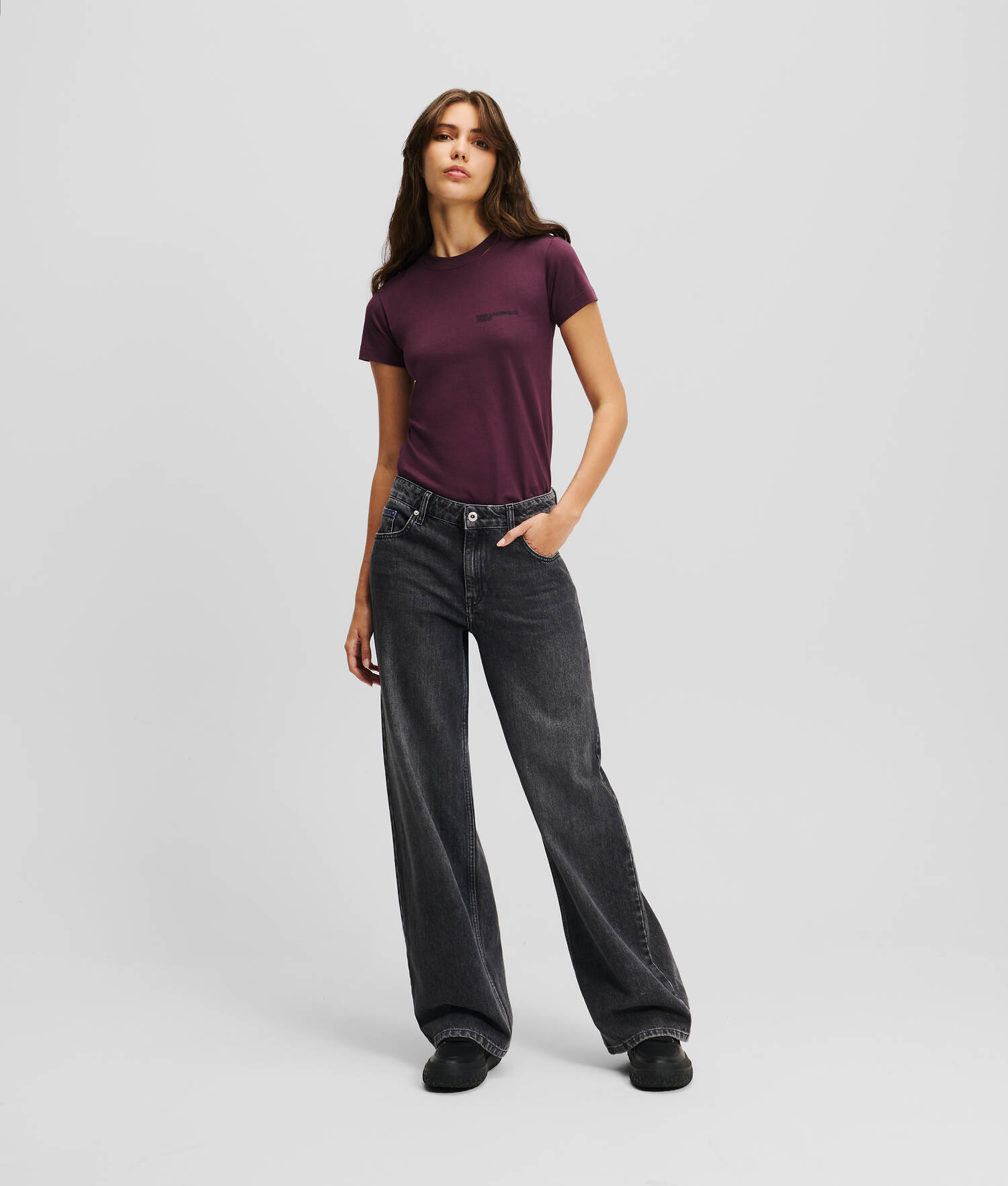 JEAN DÉCONTRACTÉ TAILLE MI-HAUTE KLJ