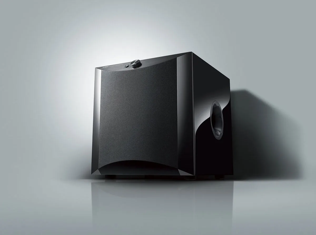 Yamaha NS-SW300 Noir laqué Caissons de basses