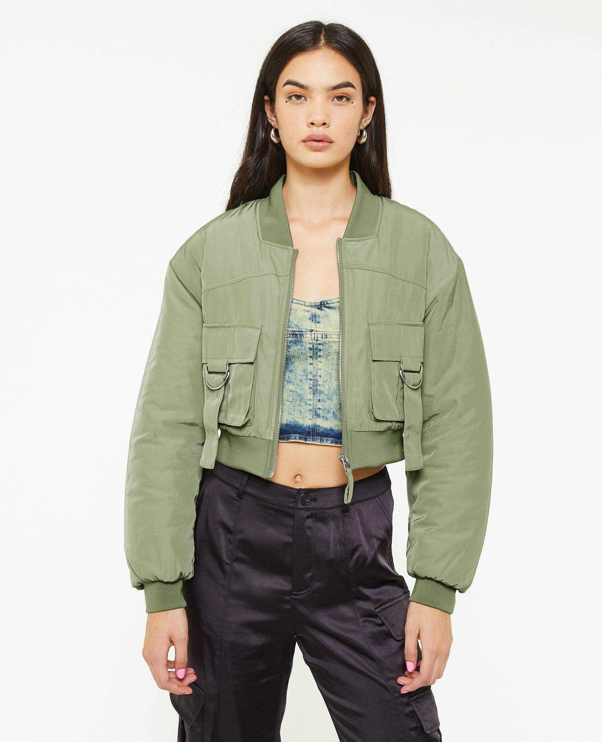 Bomber court avec poches et sangles - Vert de gris