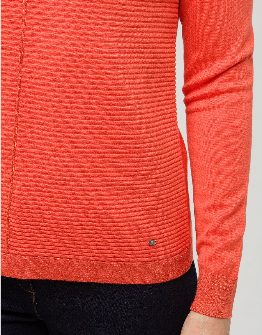 Pull orange rayures