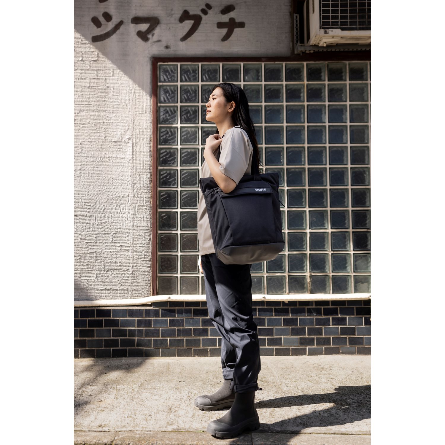 Thule Paramount Tote 22L black