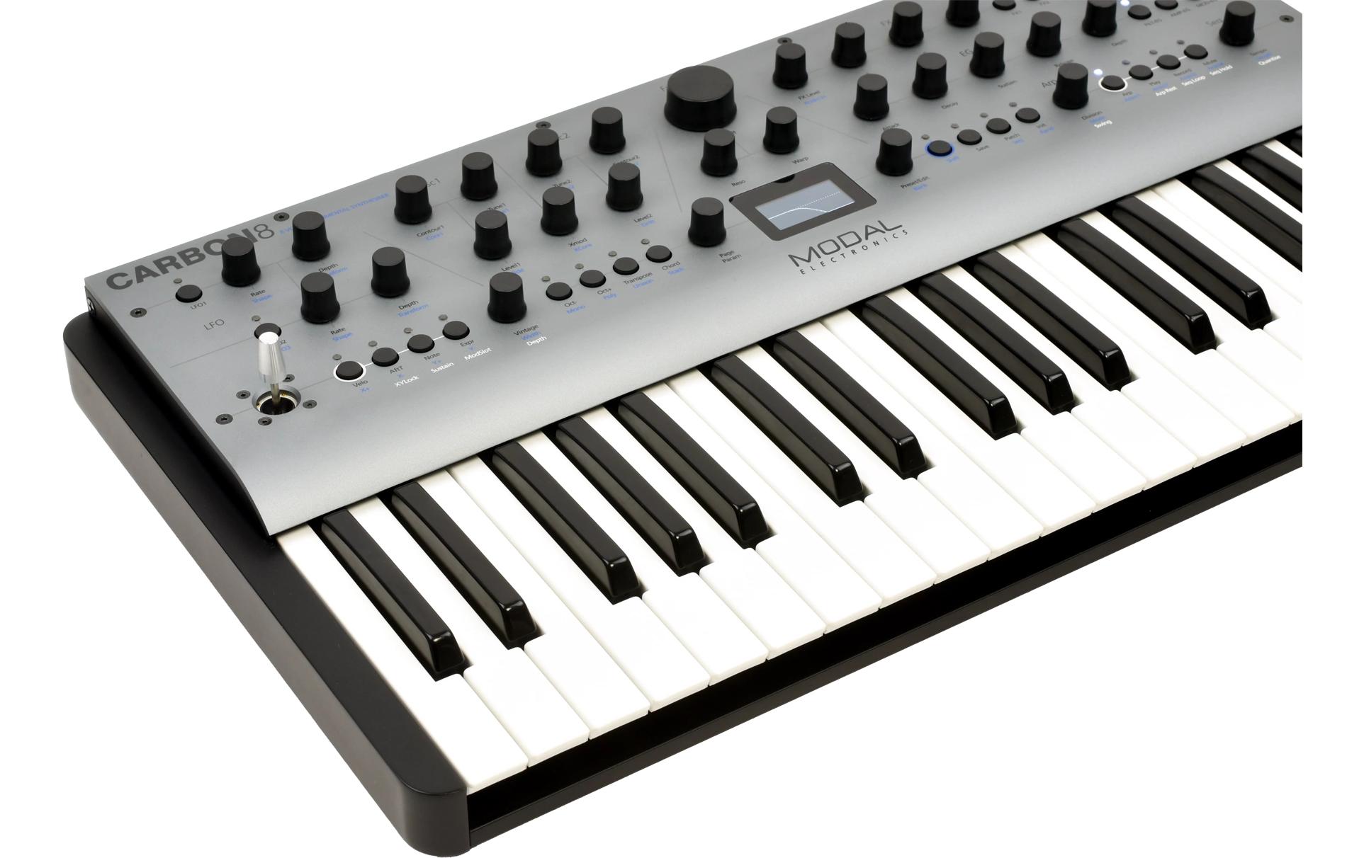 Synthesizer CARBON8<br>Digital-Synthesiser