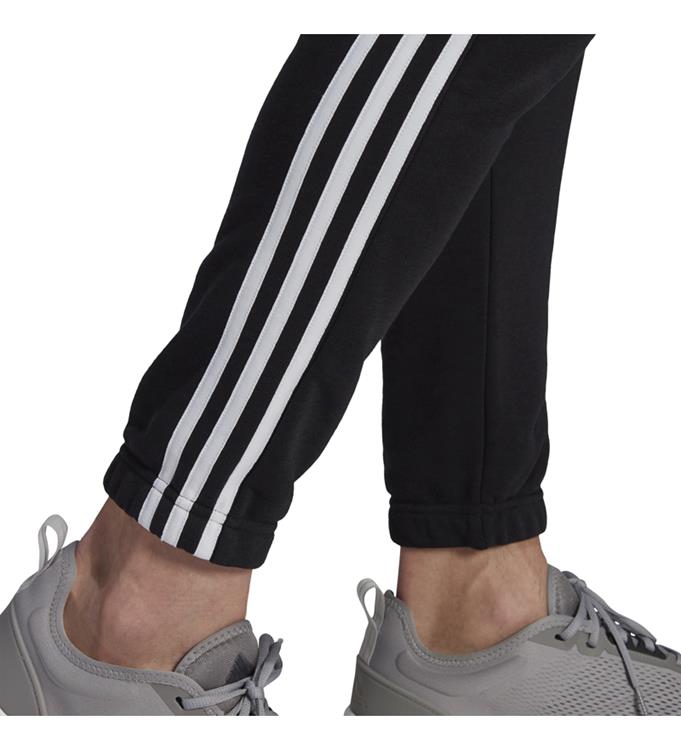 adidas Essentials French Terry Tapered 3-Stripes Mens Trainingsbroek
