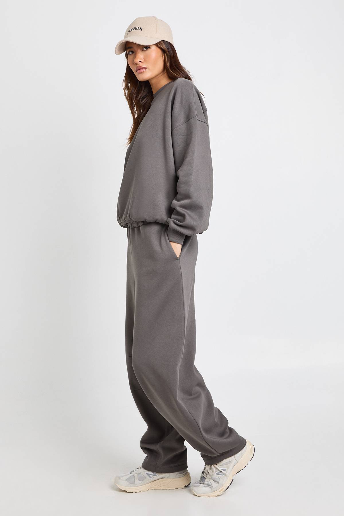 boohoo Survêtement Sweat-shirt à Détails de Coutures et Jogging Barrel