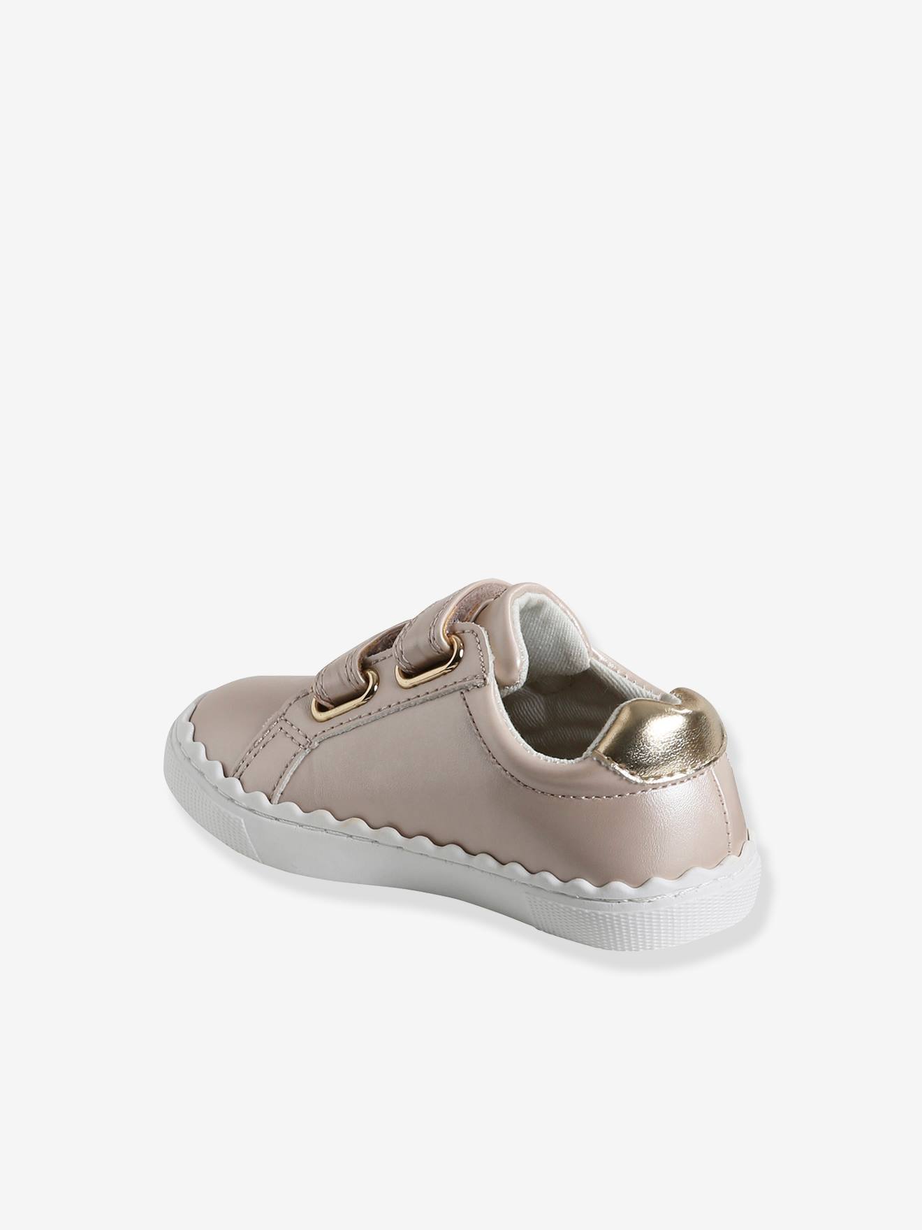 Tênis de bebê com bordado e fecho de velcro, rosa claro