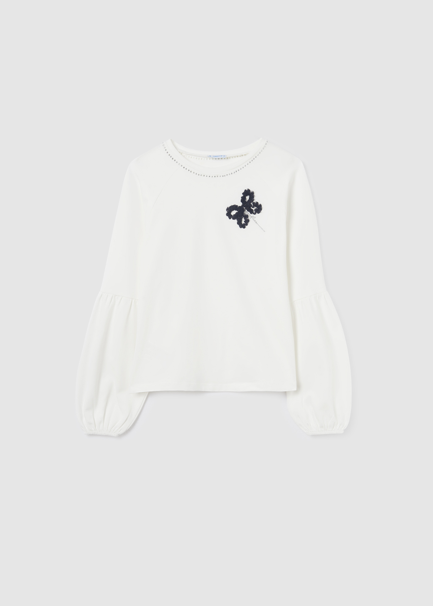 Camiseta de manga comprida para meninas, feita de algodão sustentável.