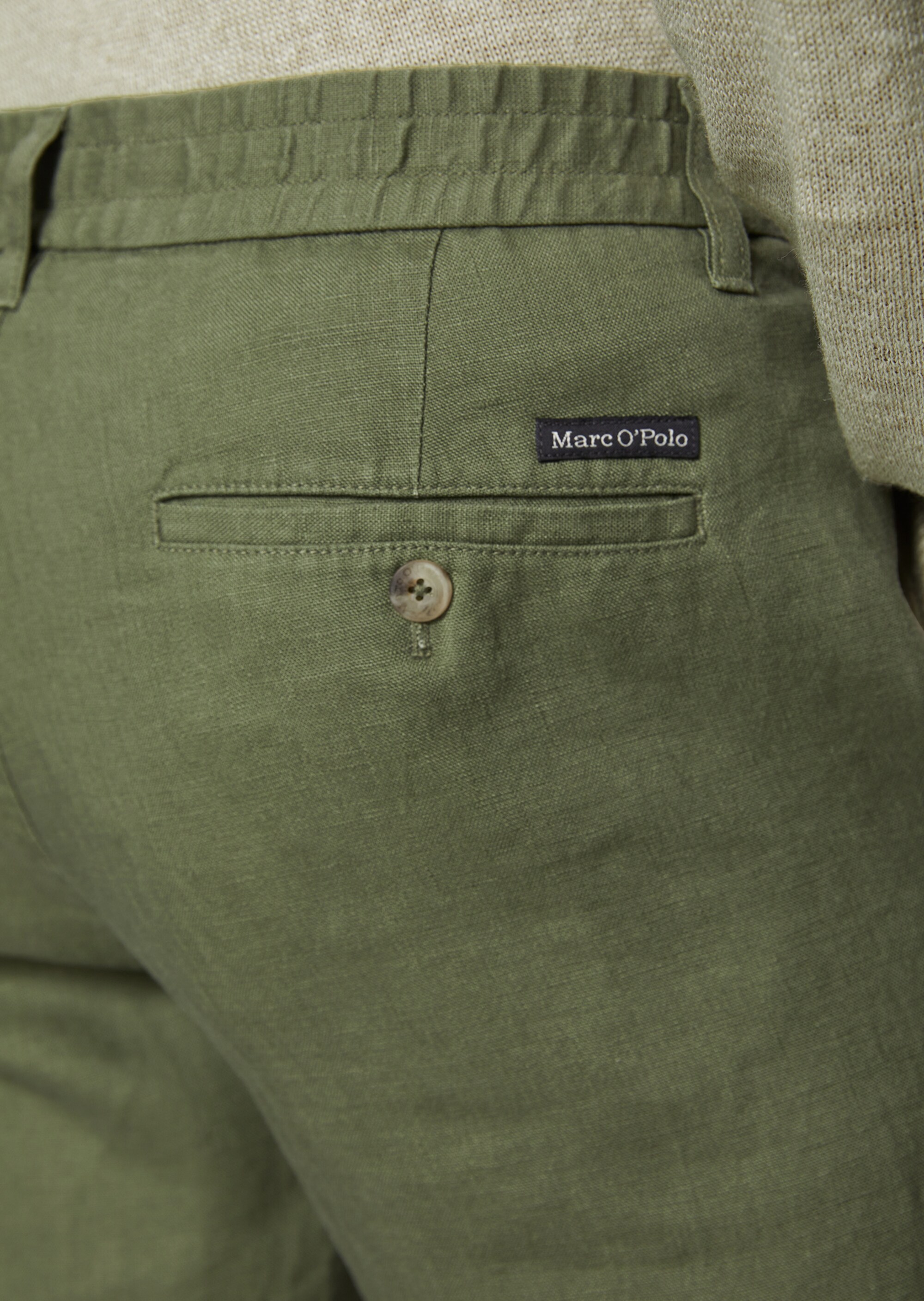 Shorts Modell RESO jogger aus reinem Leinen
