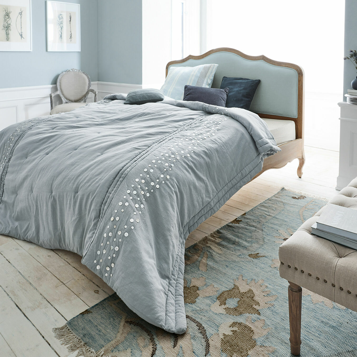 Bett Serravalle braun/blau